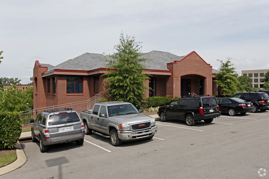 More Photos Of 9019 Overlook Blvd, Brentwood Office For Lease