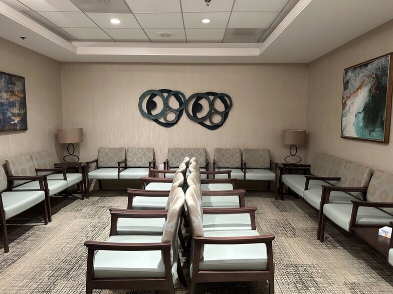 More Photos Of 12800 Middlebrook Rd, Germantown Medical For Sale