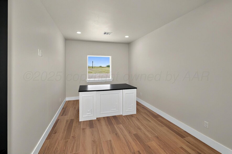 More Photos Of 8581 Cargo Ln, Amarillo Flex For Sale