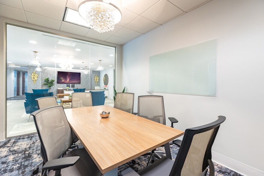 More Photos Of 100 SE 2nd St, Miami Coworking Space