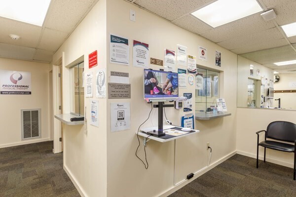 More Photos Of 33 Electric Ave, Fitchburg Medical For Lease