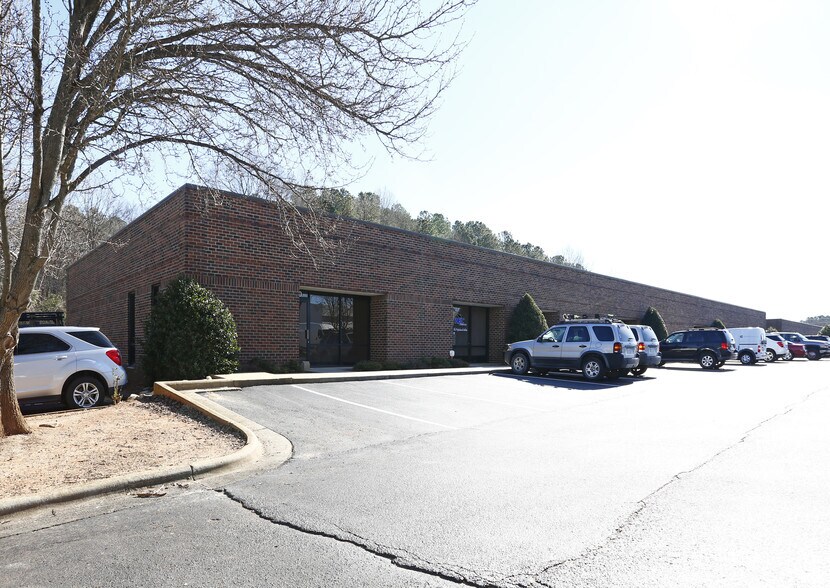 More Photos Of 134-150 Donmoor Ct, Garner Research And Development For Lease