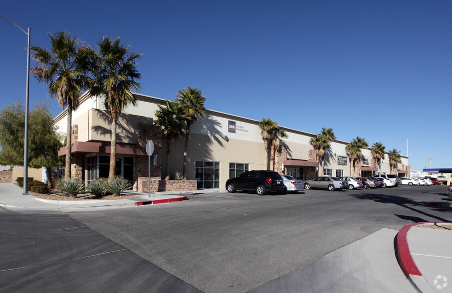 More Photos Of 5765 S Rainbow Blvd, Las Vegas Office For Lease