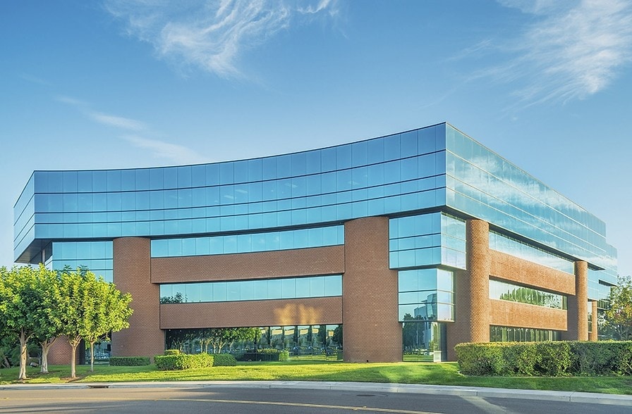 More Photos Of 30 Corporate Park, Irvine Office For Lease