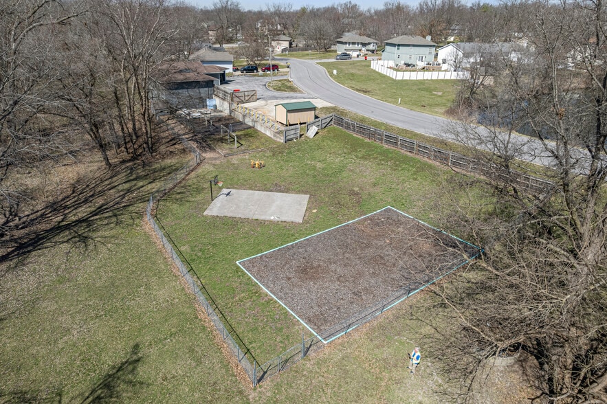 More Photos Of 205 Southbrook Pky, Kearney Daycare Center For Sale
