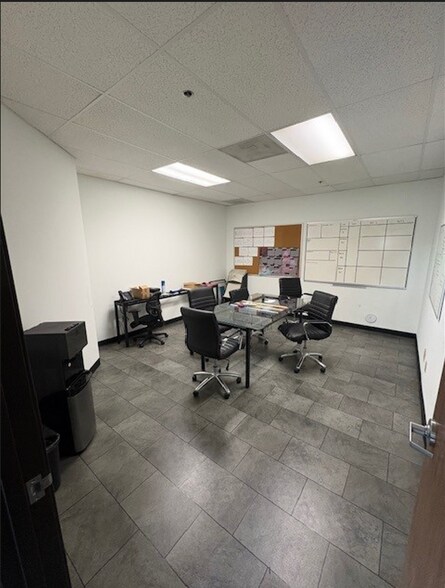 More Photos Of 3101 Camino Del Sol, Oxnard Manufacturing For Lease