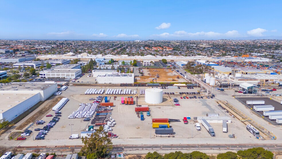 More Photos Of 19500 Mariner Ave, Torrance Land For Lease