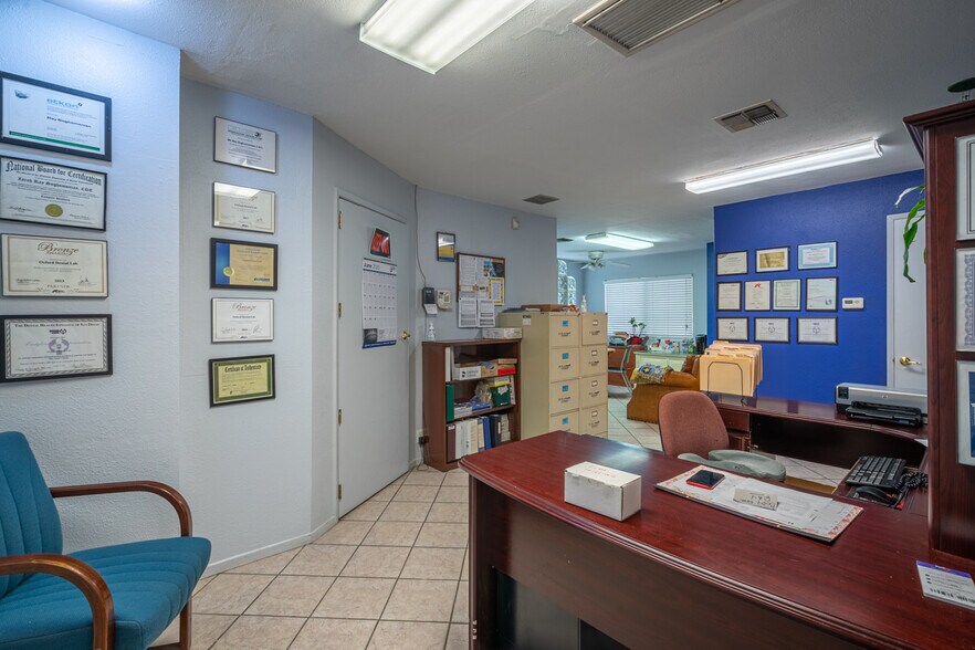 More Photos Of 899 E Grand Ave, Escondido Medical For Sale