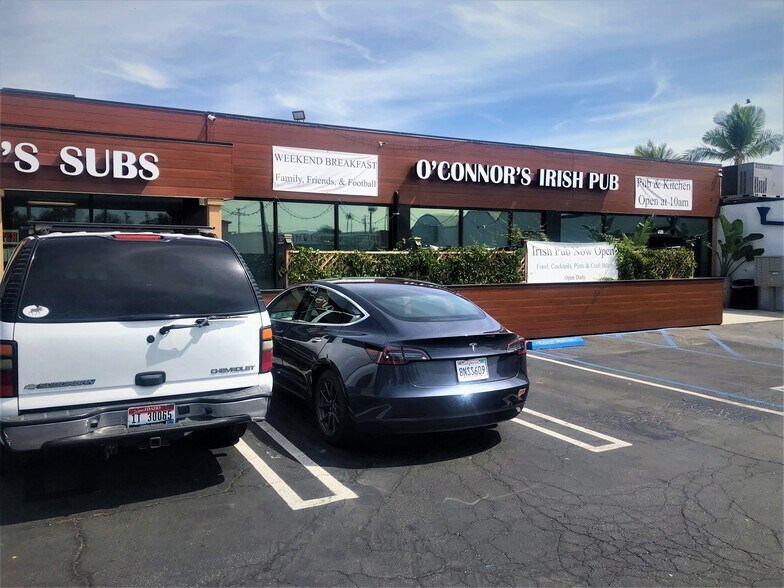 More Photos Of 4130-4146 Paramount Blvd, Lakewood Storefront For Lease