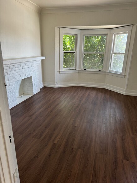 More Photos Of 1832 S Bonnie Brae St, Los Angeles Multifamily For Sale