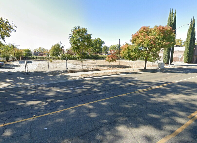 More Photos Of 2040 Stockton Blvd, Sacramento Land For Sale