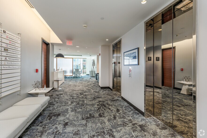 More Photos Of 11815 Fountain Way, Newport News Coworking Space