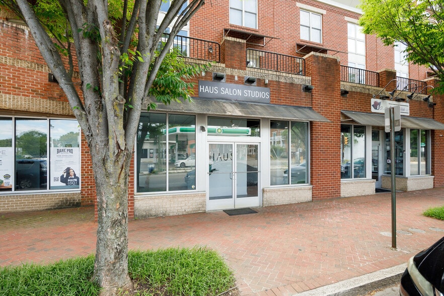 More Photos Of 1919-1921 W Cary St, Richmond Storefront Retail Residential For Sale