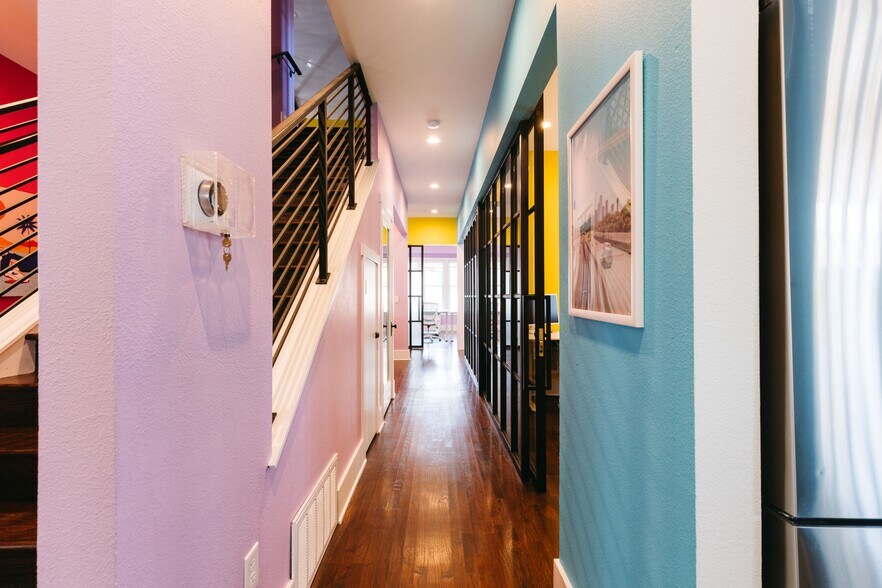 More Photos Of 514 N Marsalis Ave, Dallas Loft Creative Space For Lease