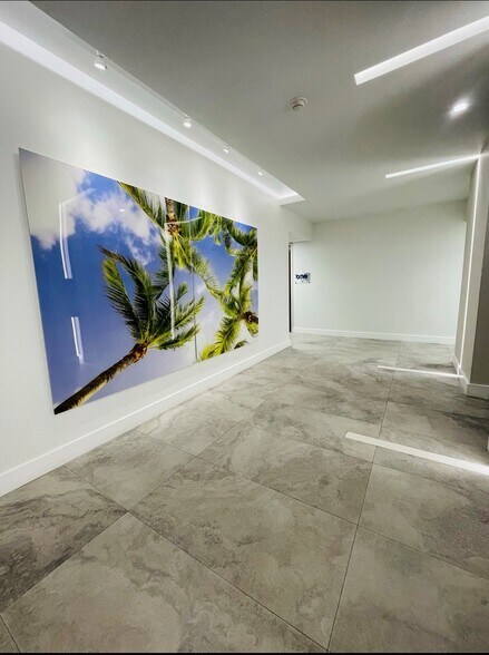 More Photos Of 4651 Sheridan St, Hollywood Medical For Sale