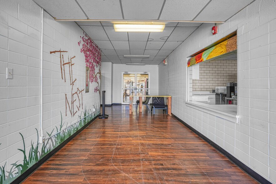 More Photos Of 5402 NW Kinyon Ave, Lawton Schools For Lease