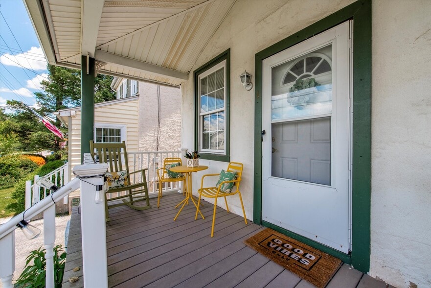 More Photos Of 20 S Village Ave, Exton Apartments For Sale