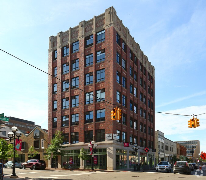 More Photos Of 200-202 E Washington St, Ann Arbor Medical For Lease