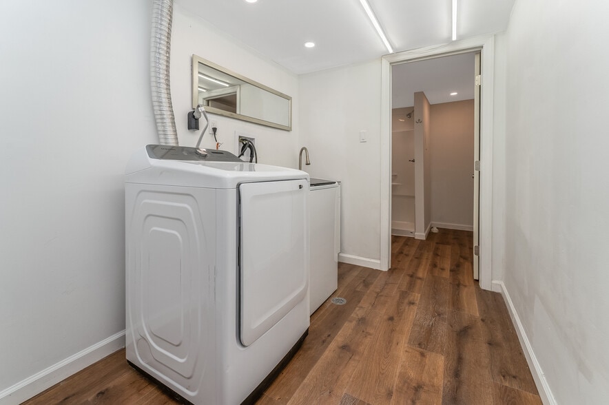 More Photos Of 2431 Route 57 East, Washington Office Residential For Sale