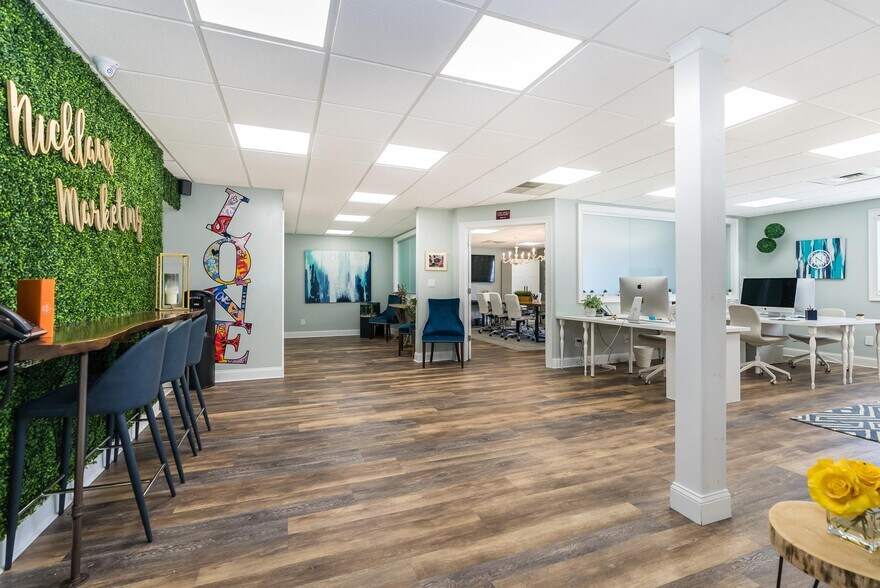 More Photos Of 10 W Hanover Ave, Randolph Office For Lease