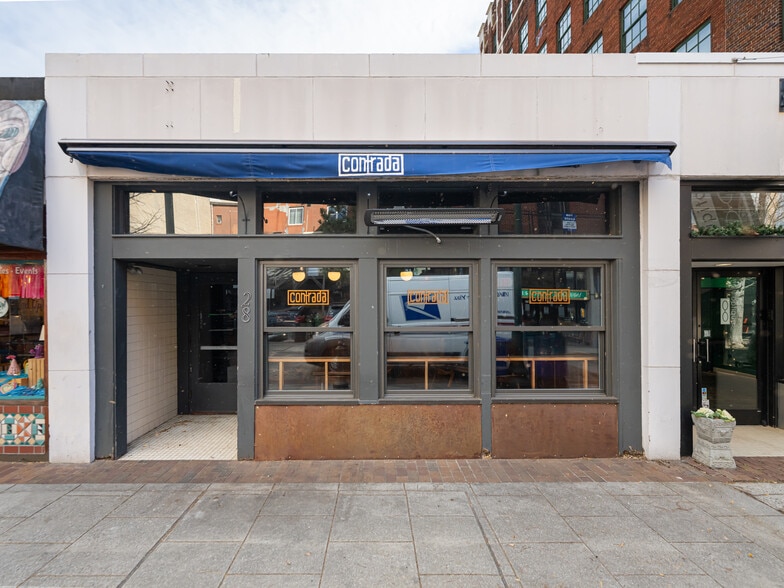 More Photos Of 24-28 Wall St, Asheville Storefront Retail Office For Lease