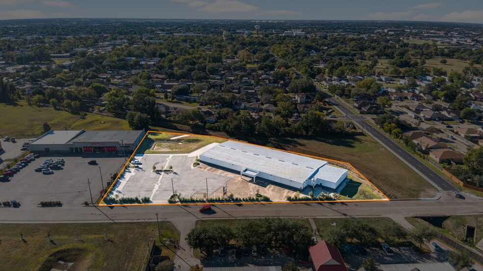 Primary Photo Of 2606 Cherry Brook Ln, Pasadena Warehouse For Sale