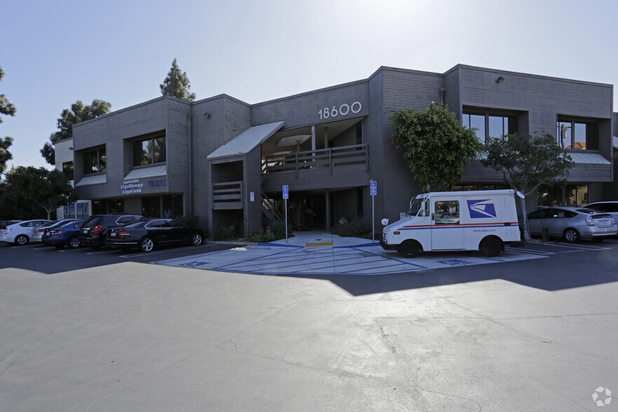 More Photos Of 18600 Main St, Huntington Beach Medical For Lease