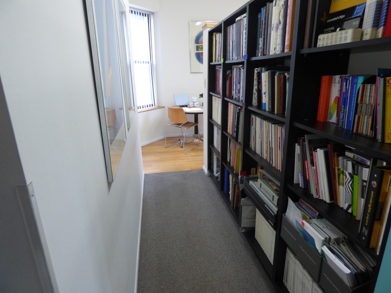 More Photos Of 4501-4509 Laclede Ave, Saint Louis Office For Sale