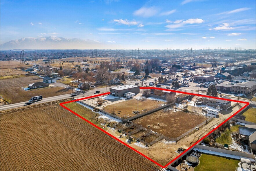 More Photos Of 2016 W 2300 N, Clinton Land For Sale