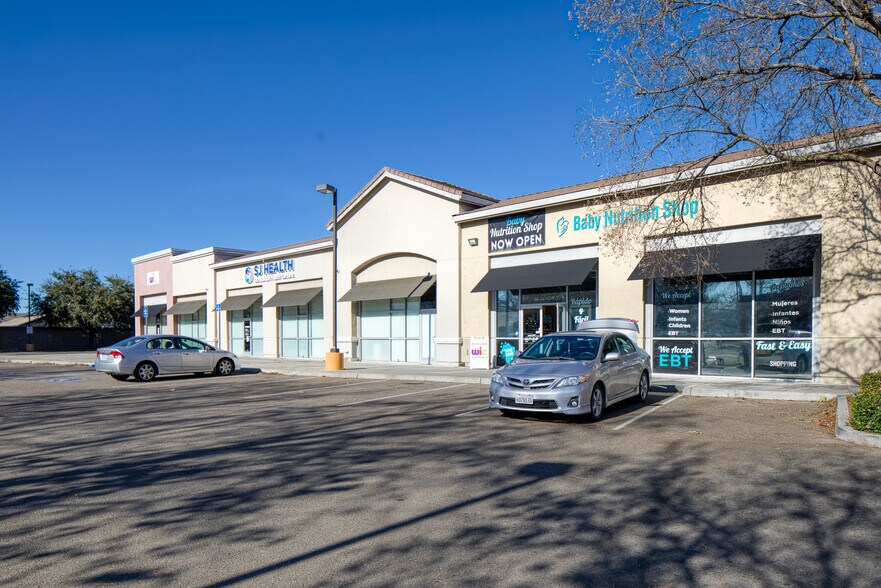 More Photos Of , Manteca General Retail For Sale
