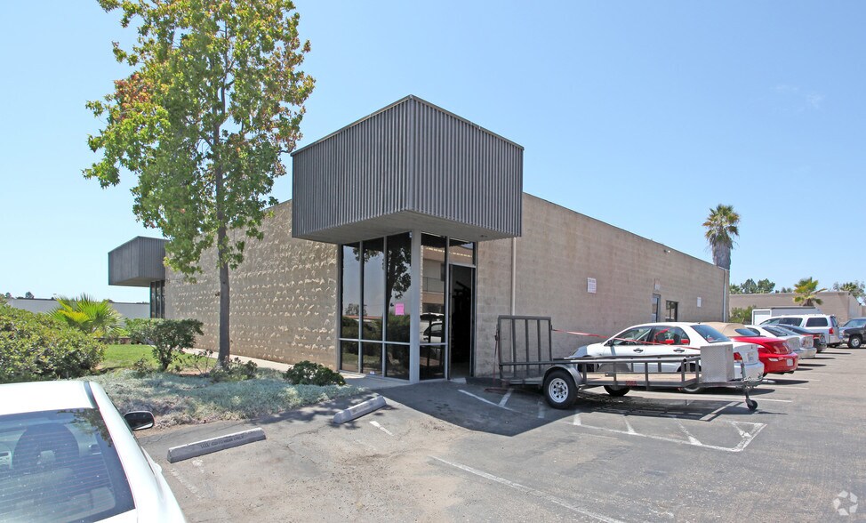 More Photos Of 4706 Ruffner St, San Diego Manufacturing For Lease