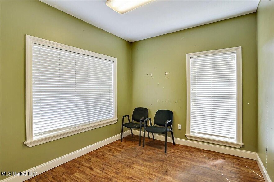 More Photos Of 2873 Highway 49 S, Florence Auto Dealership For Sale