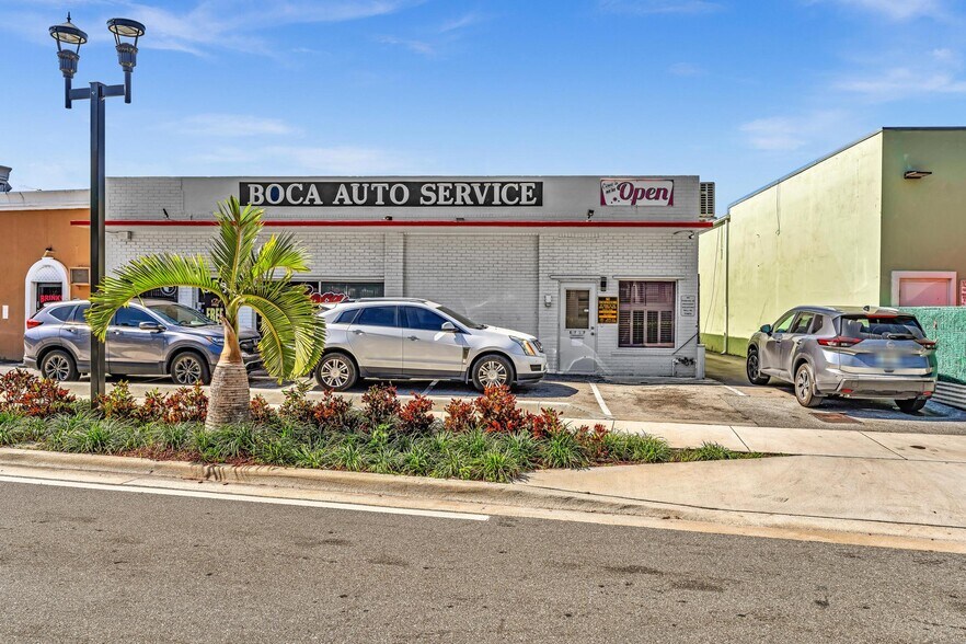 More Photos Of 303 NW 1st Ave, Boca Raton Warehouse For Sale