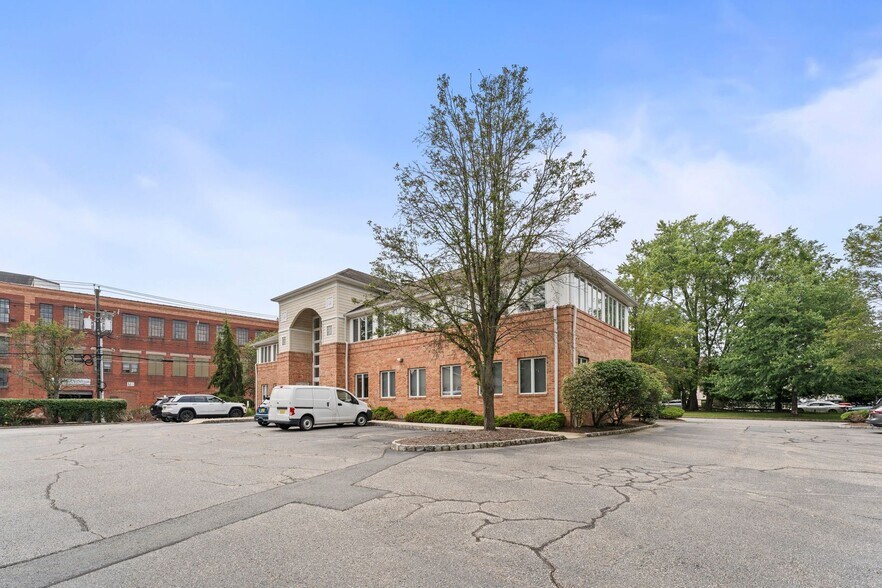 More Photos Of 96 E Main St, Little Falls Office For Lease