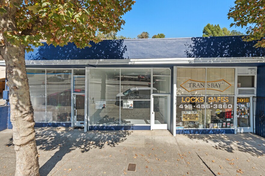 More Photos Of 2020 4th St, San Rafael Storefront For Lease