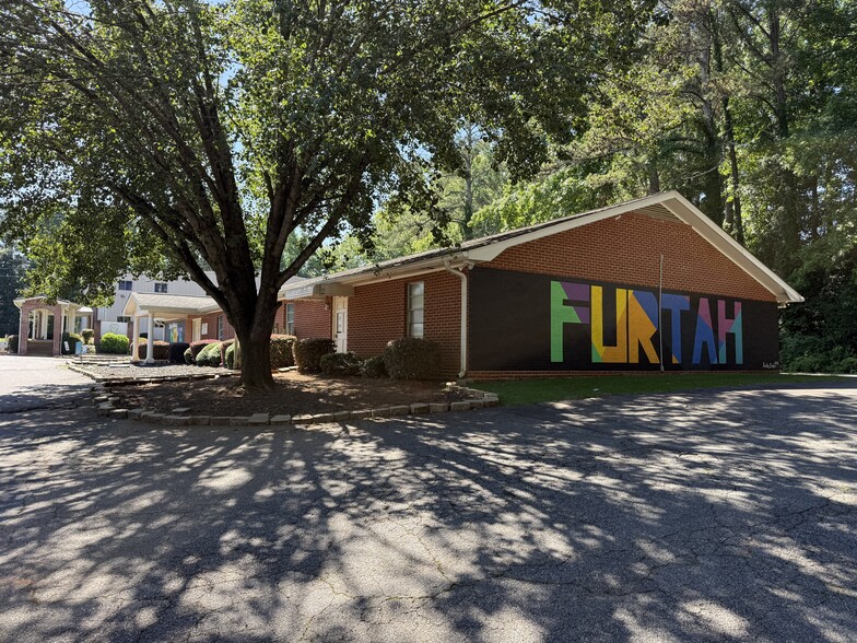 More Photos Of 5496 Highway 92, Acworth Religious Facility For Sale