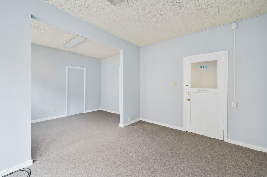 More Photos Of 3400 Geary Blvd, San Francisco Office For Lease