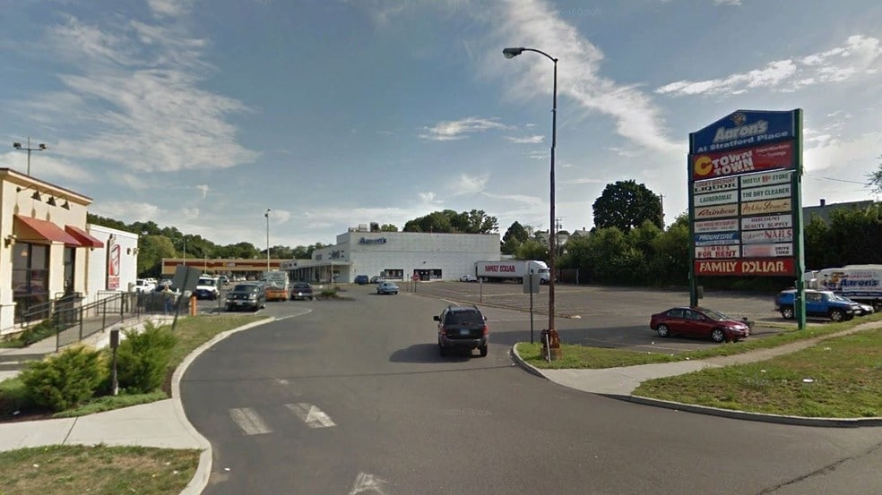 Primary Photo Of 300-358 Boston Ave, Stratford Storefront For Lease