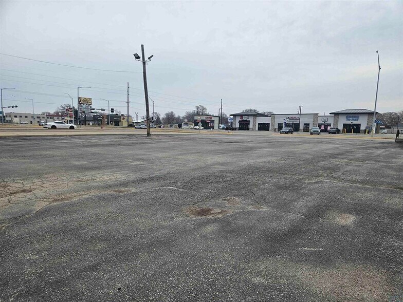 More Photos Of 923 Dakota Ave, South Sioux City Land For Sale