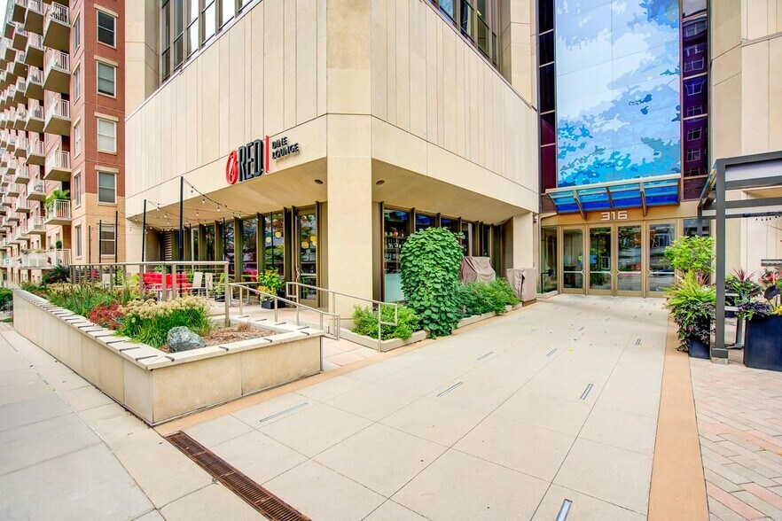 More Photos Of 316 W Washington Ave, Madison Office For Lease