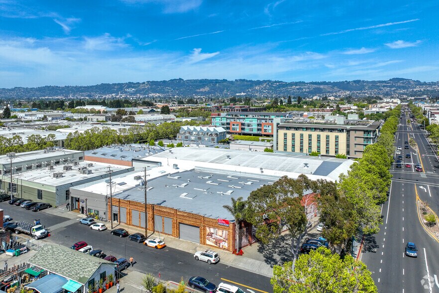 More Photos Of 4056 Hubbard St, Emeryville Freestanding For Lease