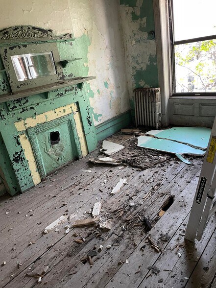 More Photos Of 552 W 148th St, New York Apartments For Sale