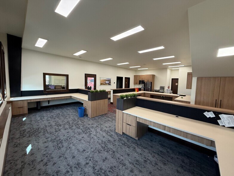 More Photos Of 3202 W 5000 S, Rexburg Office For Lease