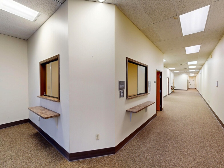 More Photos Of 1600 Peninsula Dr, Erie Office For Lease