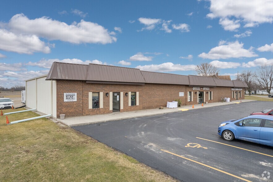 More Photos Of 817 Kilbourne St, Bellevue Medical For Lease