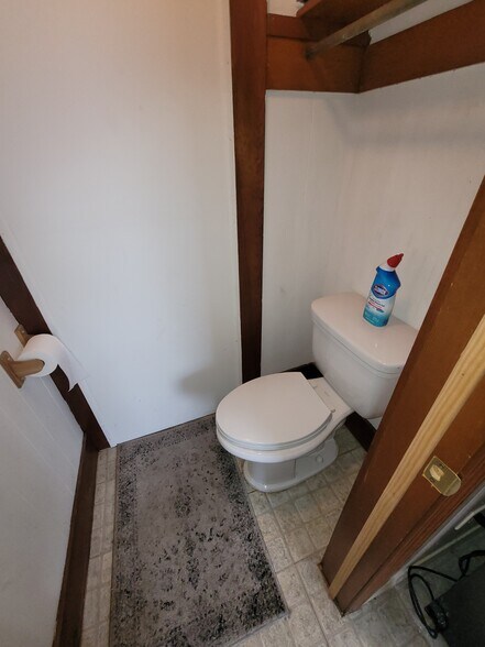 More Photos Of 181-183 Burnside Ave, East Hartford Office Residential For Sale