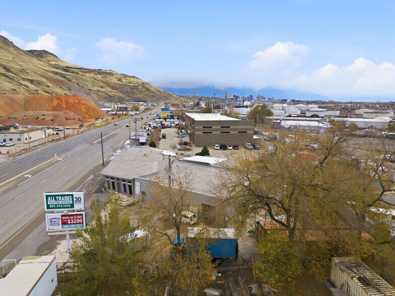 More Photos Of 1621 N Beck St, Salt Lake City Warehouse For Sale