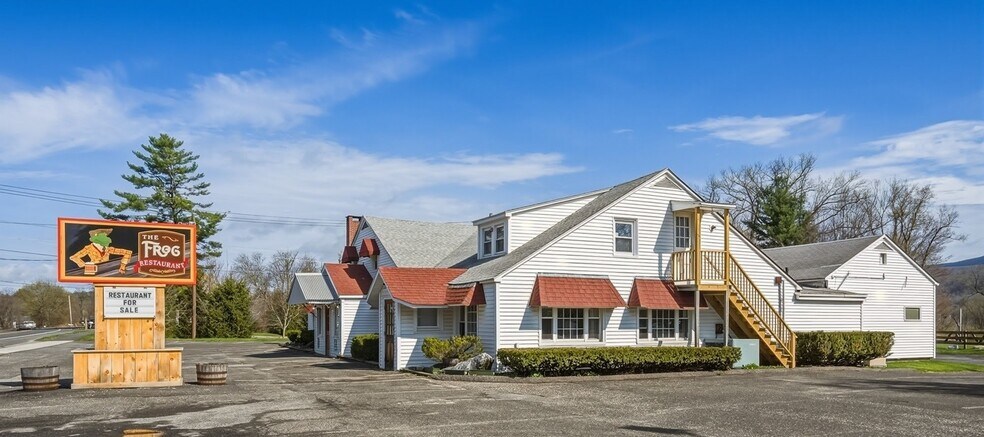 More Photos Of 650 N Main St, Sheffield Restaurant For Sale