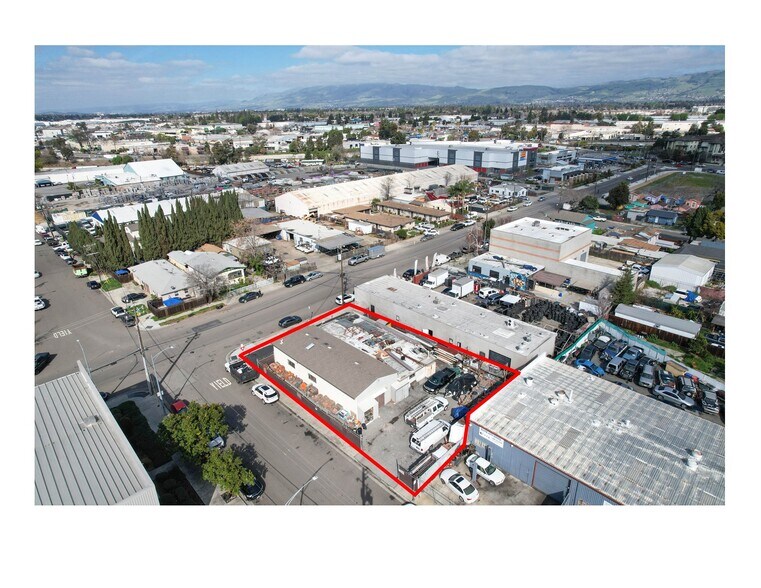 More Photos Of 502 Horning St, San Jose Service For Sale