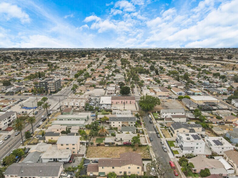 More Photos Of 132 E 119th St, Los Angeles Land For Sale